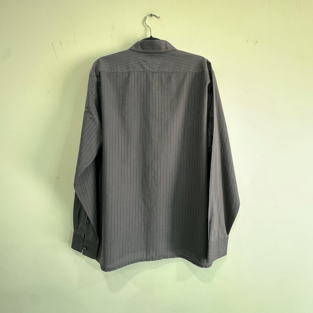 Hermes Long Sleeve Dress Shirt, Size 44/Neck 17.5 - Picture 5 of 17